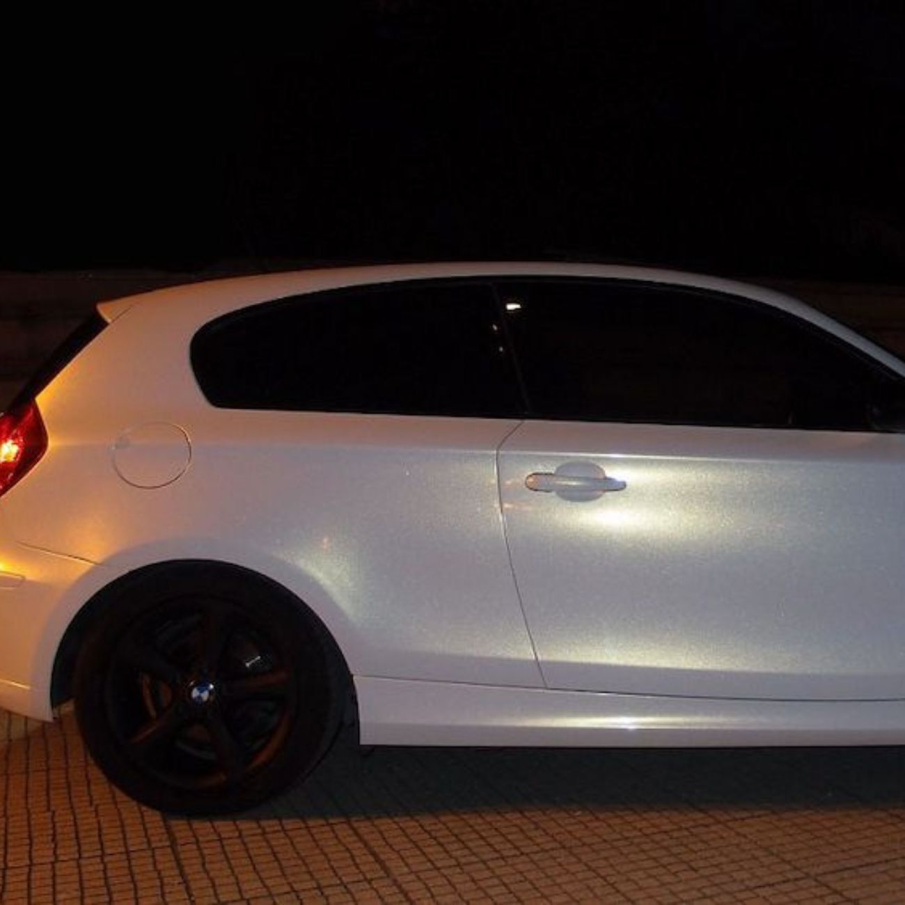 ציפוי ויניל לרכב - זהב פנינה ונצנץ לבן מטר 1 - Kpmf – תמונה 2