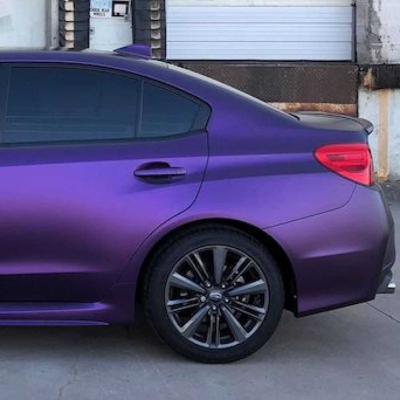 ציפוי ויניל מט - כמיליון סגול שחור (מחליף צבע) מטר 1 - Kpmf – תמונה 4