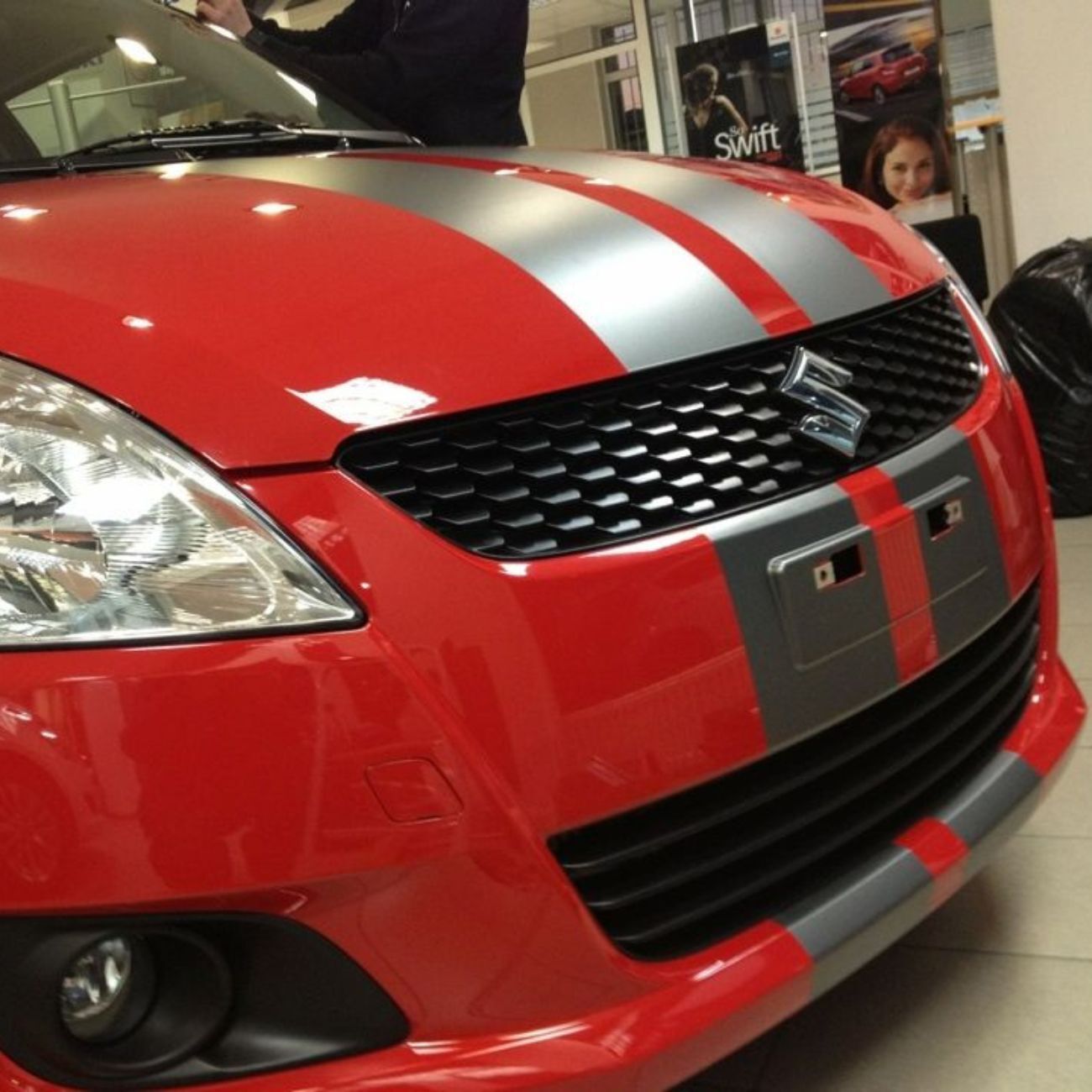 ציפוי ויניל מבריק - אדום דרקון - Kpmf – תמונה 2