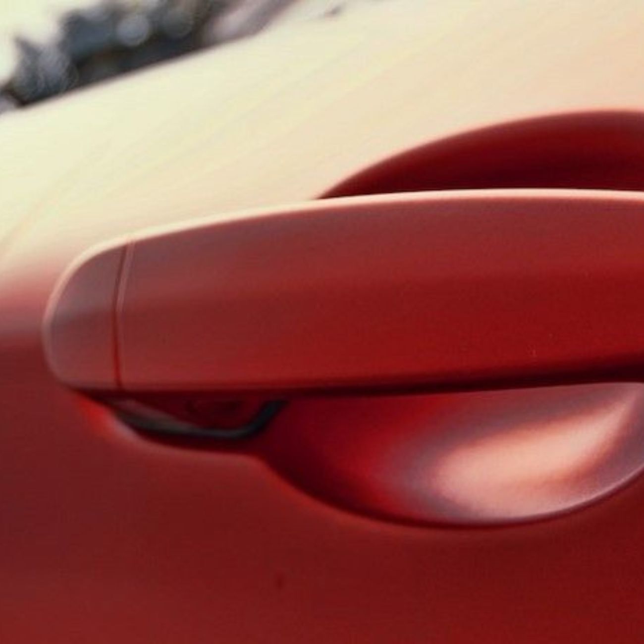 ציפוי ויניל מט - אדום טיטניום מטר 1 - Kpmf – תמונה 2